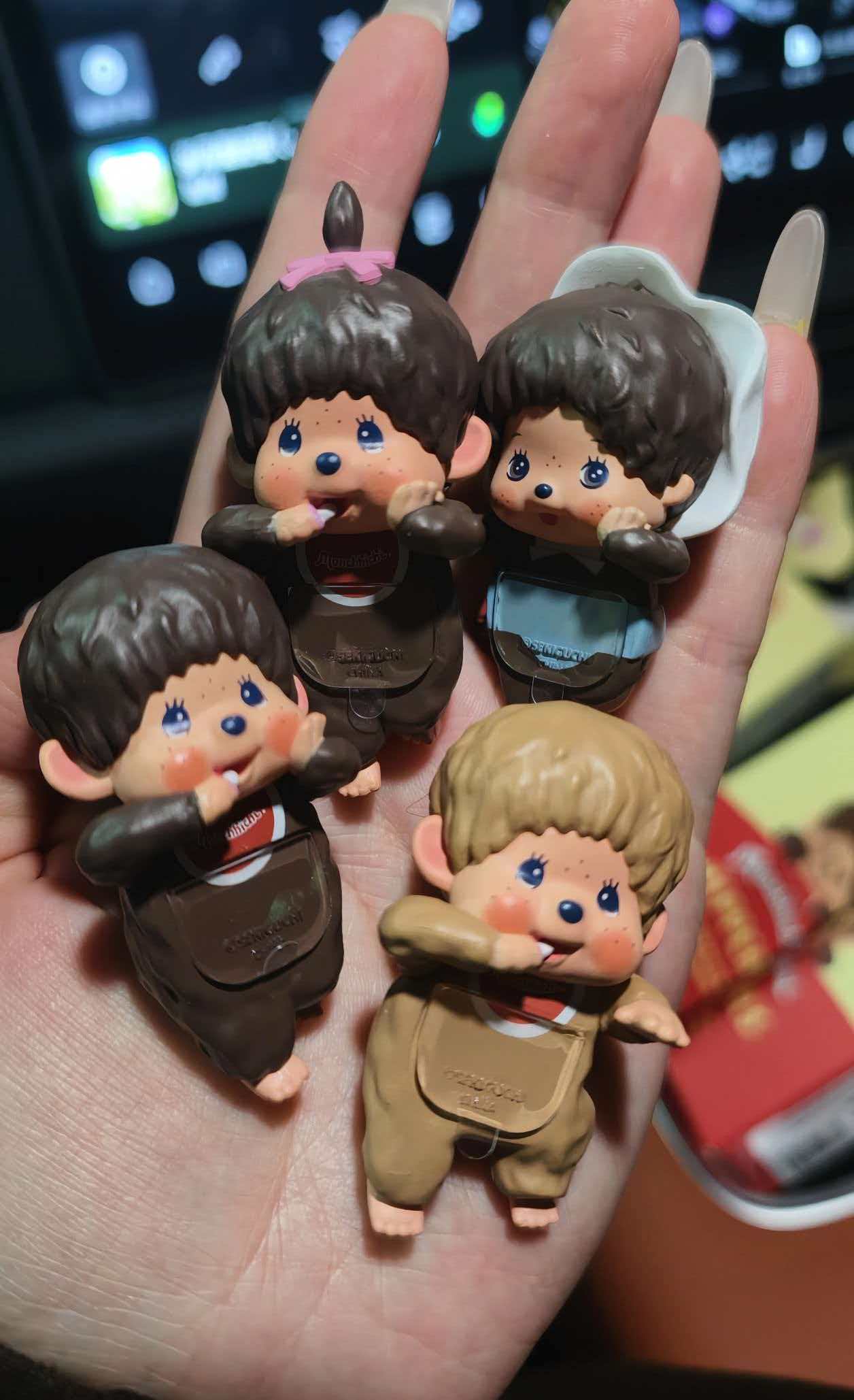 Figura de Anime Mengqiqi en Po - Phone Accessories Toys reseña y precio